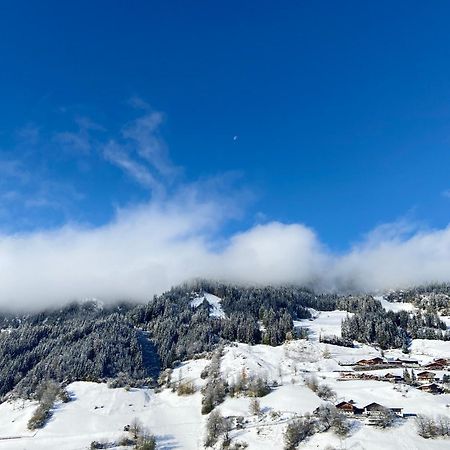 Schoene Wohnung, Zentral, Mit Panorama-Aussicht กรอสซาร์ล ภายนอก รูปภาพ